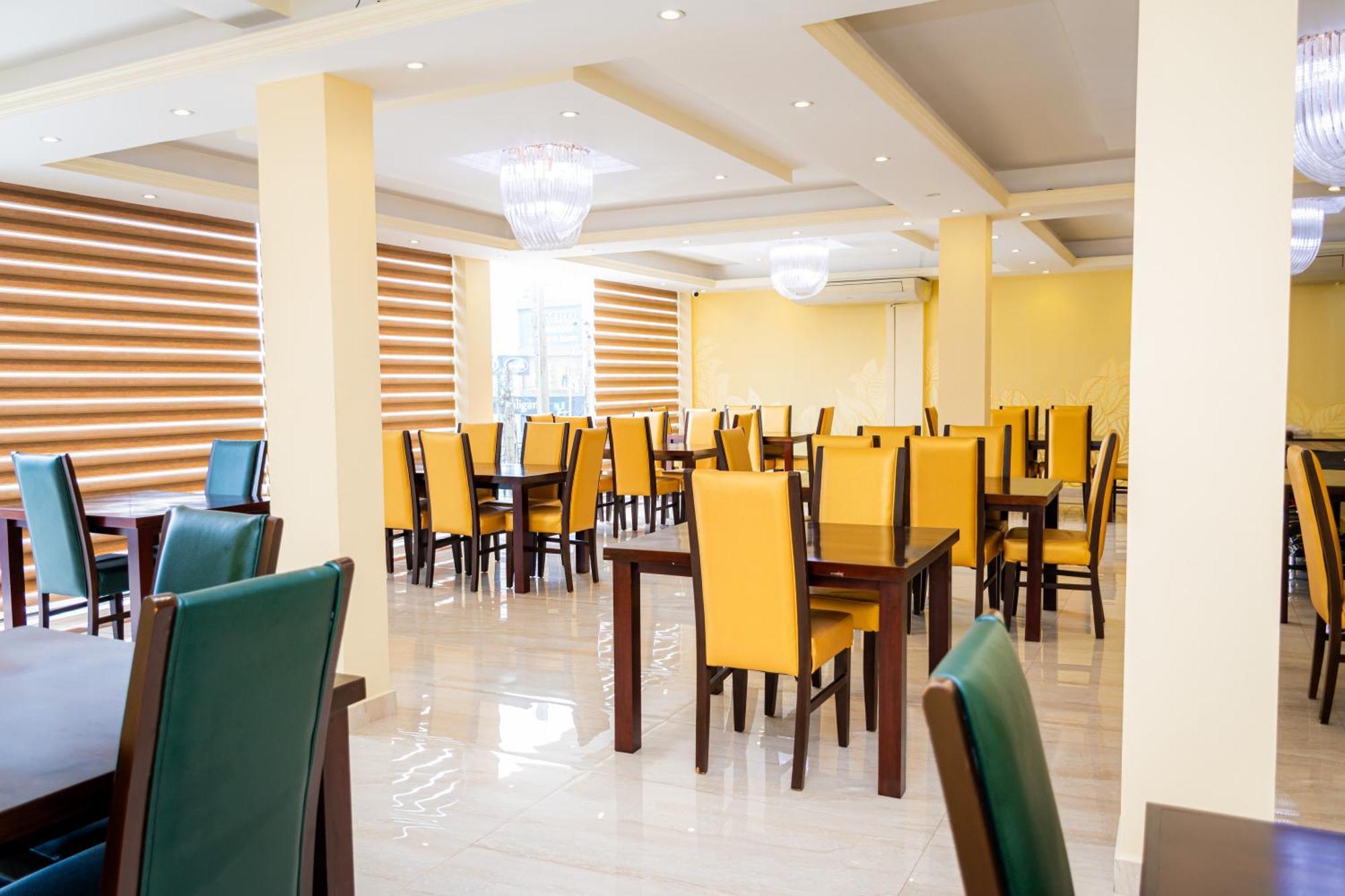 Viveka Colombo Hotel 3*